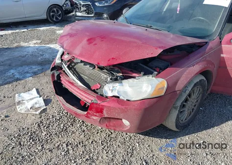 2006 Chrysler Sebring Touring z USA, uszkodzony, nr VIN 1C3EL56R66N232554